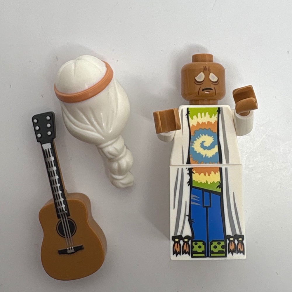 LEGO Movie Minifigure Vitruvius Hippie Singer 70809 70810 TieDye Musician Guitar - Picture 3 of 10